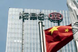 Chinese Banks See Profit Growth But Face Margin Pressure Amid Economic Uncertainty